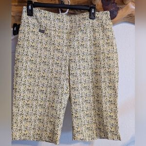 Ladies Peck & Peck Shorts Size 10